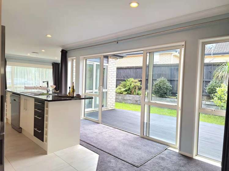 20 Stamford Crescent Flat Bush_6