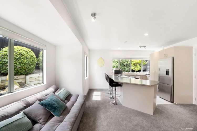 1/126 Brian Crescent Stanmore Bay_6
