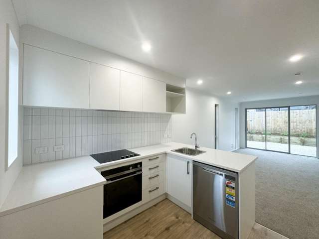 49 Ngae Place Mangere East_1