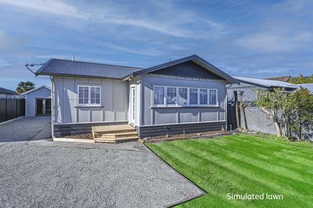 Charming, renovated and ready to enjoy!