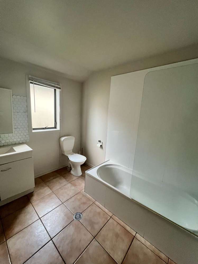 3/36 John Jennings Drive Oteha_6