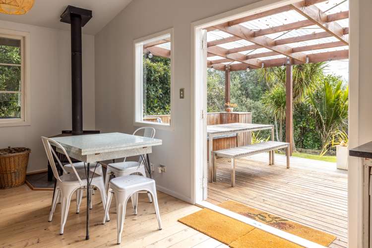 11 Putiki Road Ostend_8