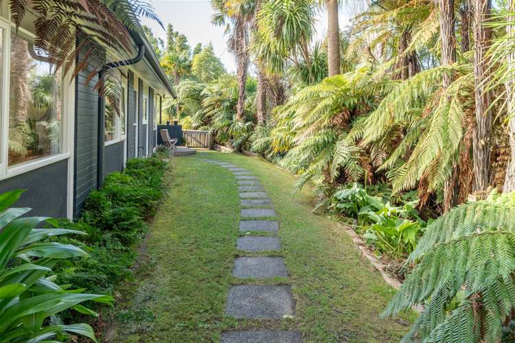 24 Tudor Crescent Chedworth_20