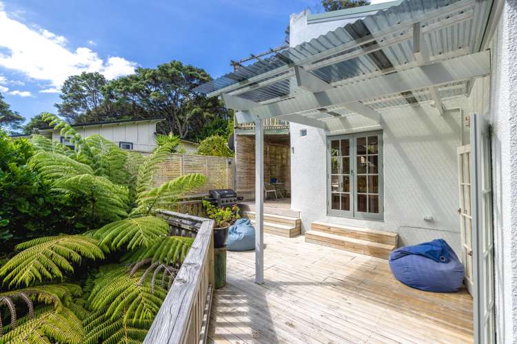 69 Victoria Road South Onetangi_20