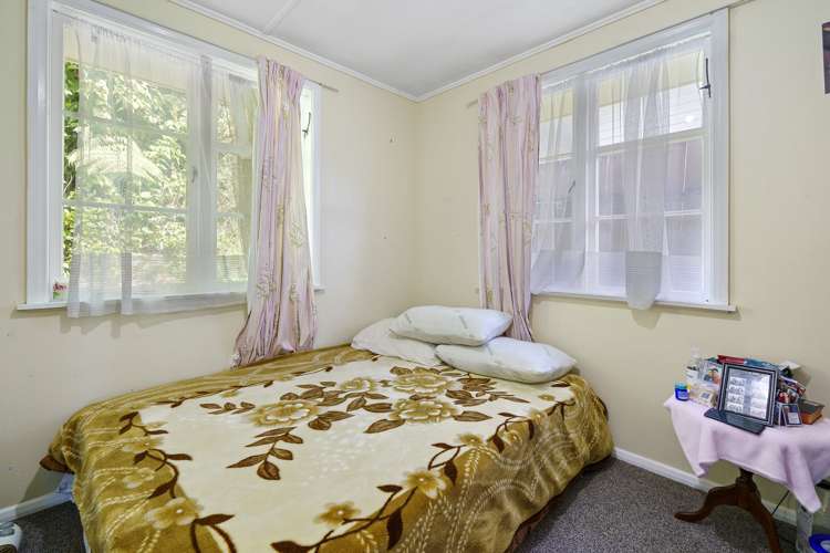 45 Bird Grove Stokes Valley_8