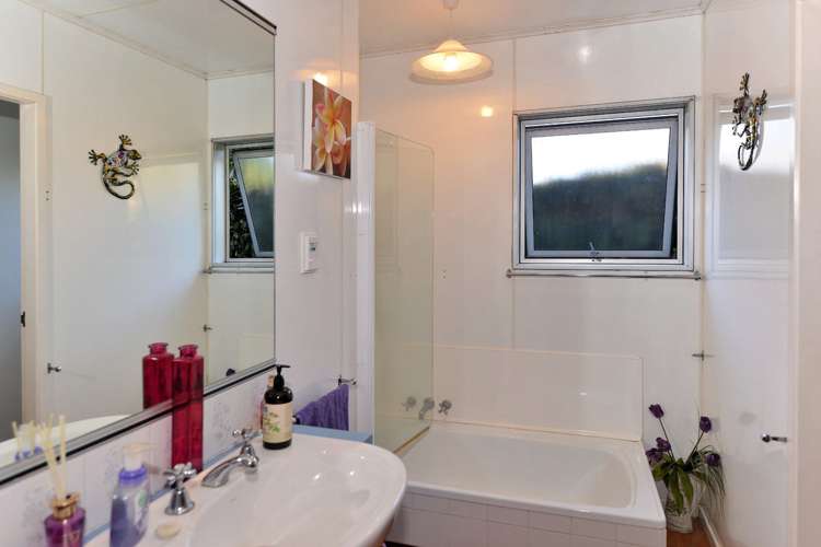 16 The Cliffs Britannia Heights_13