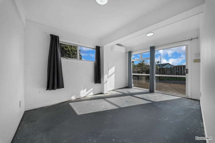 20 Charntay Avenue Clover Park_16