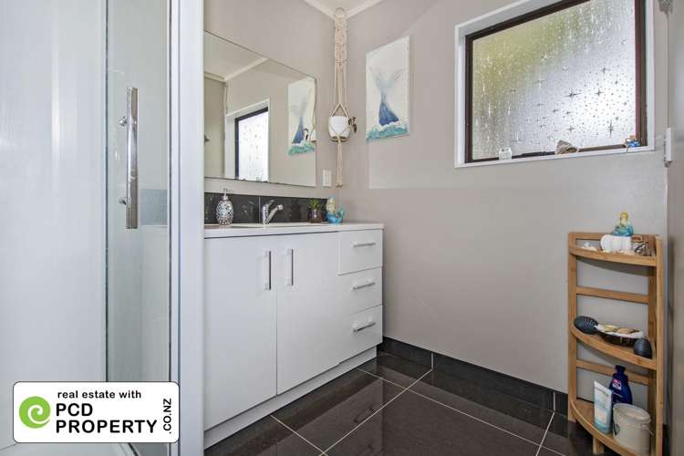 3 Escalona Street Kamo_12