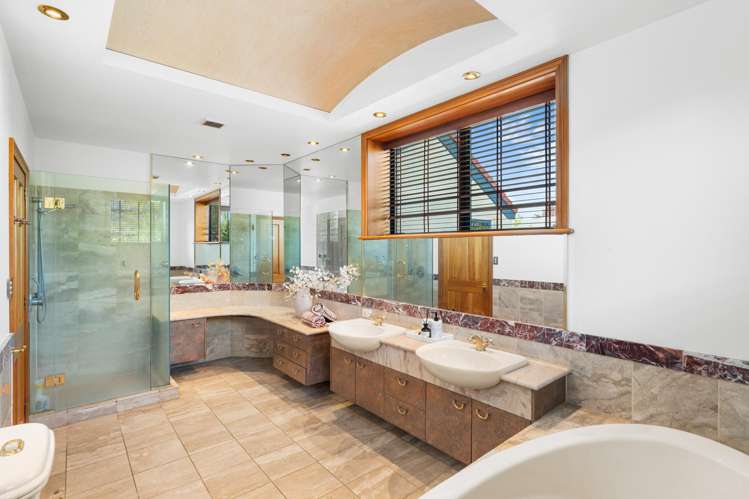 15 Chateau Drive Burnside_13