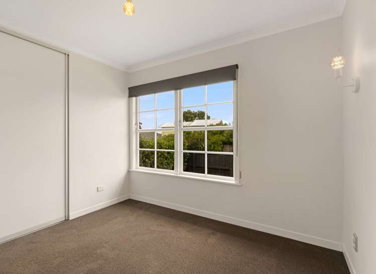 33b Gill Avenue Te Atatu Peninsula_19