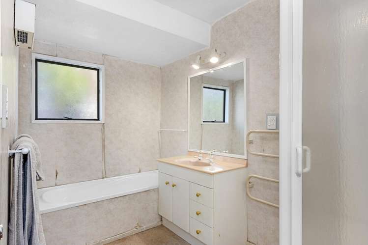 15 Jacaranda Place Parklands_9