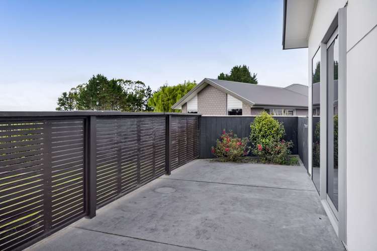 7 Mercade Close Stratford_8