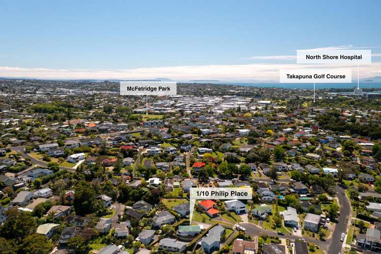 1/10 Philip Place Hillcrest_24