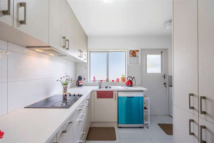 5/98 Birkdale Road Birkdale_16