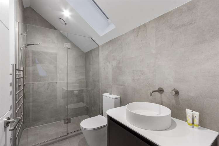 2 Esther Mews Prebbleton_16