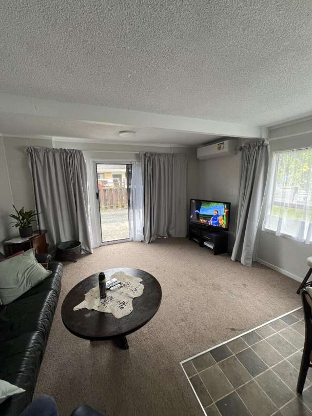 1/875 Heaphy Terrace 1055_4