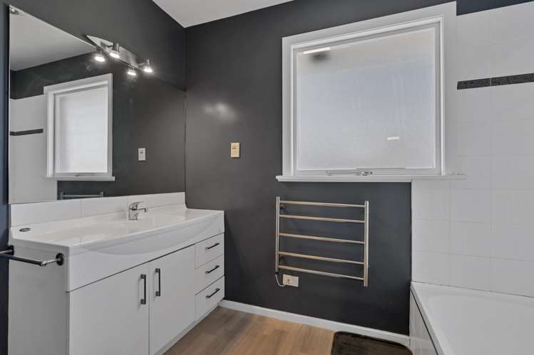 6 Elizabeth Street Rolleston_25