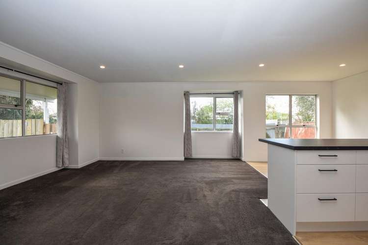 7A Moore Crescent Carterton_11