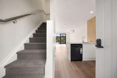 43 Jabuka Street_4