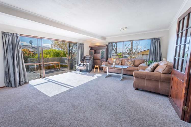 26 Huxley Street_2