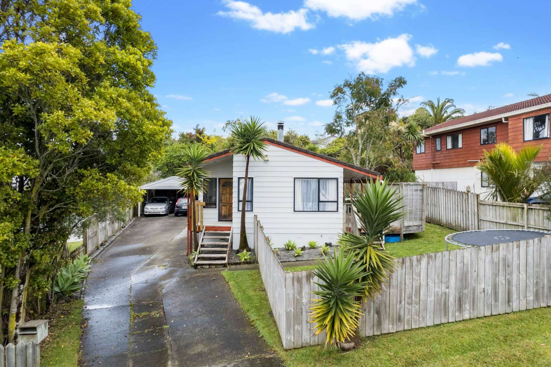 6 Thalia Place Totara Vale_0