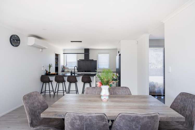 6 Ivy Lane Kelvin Grove_8