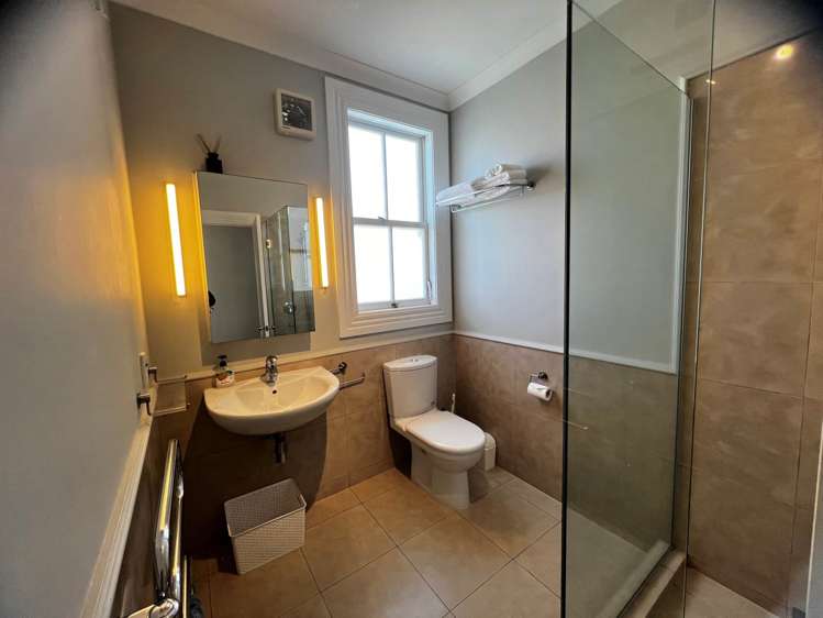 99 Western Springs Road Morningside_12