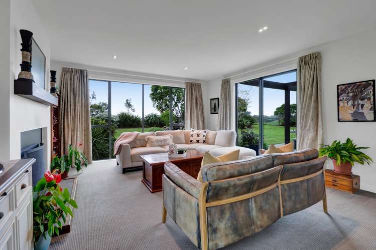 274 Lower Weld Road Oakura_11