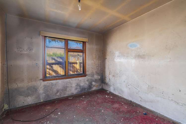 63 Bassett Street Burwood_5