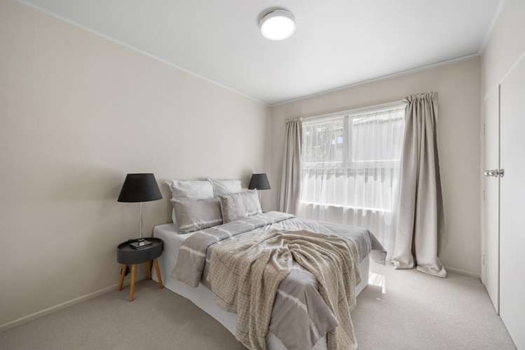 2/23G Gray Avenue Mangere East_11