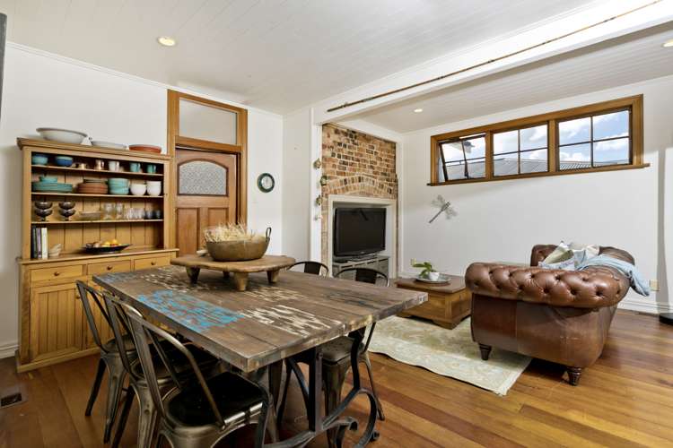 11 Ascot Avenue Narrow Neck_23