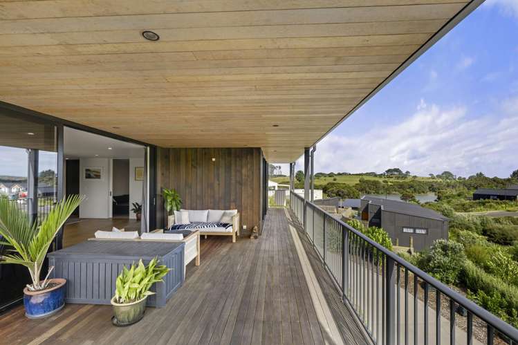 21 Maataitai Road Raglan_19