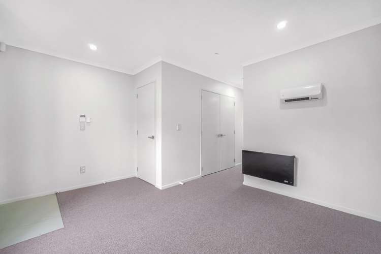 2/5 Wallson Crescent 1832_3