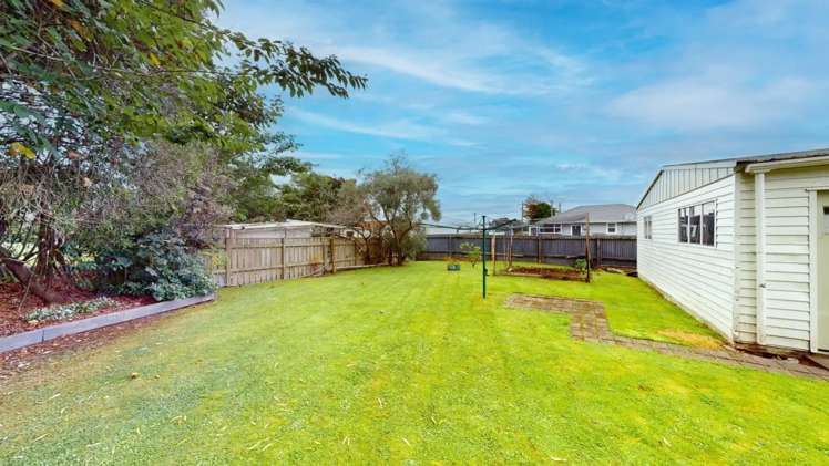 58 Roberts Avenue 1194_15