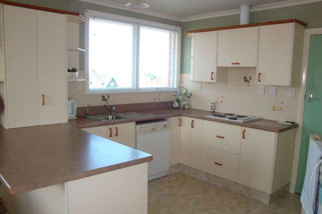 2 Hill View Highfield_2