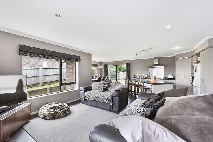 24 Waipuna Place Rototuna_5