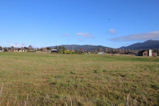 22 Vancouver Place Te Anau_1