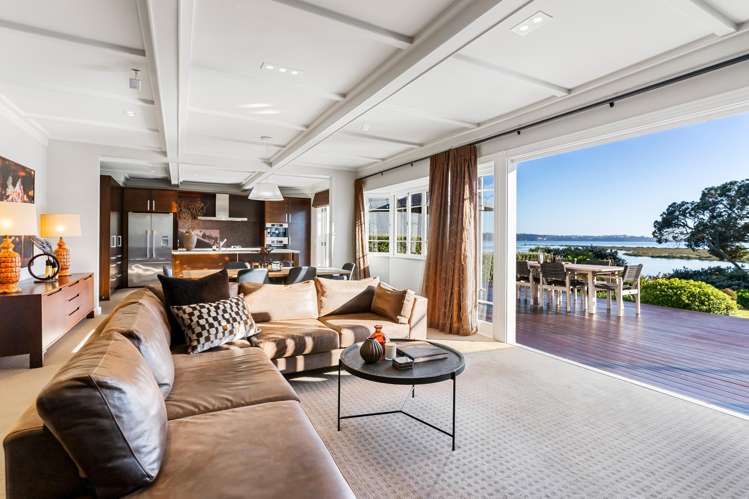 15 Lynch Street Point Chevalier_10