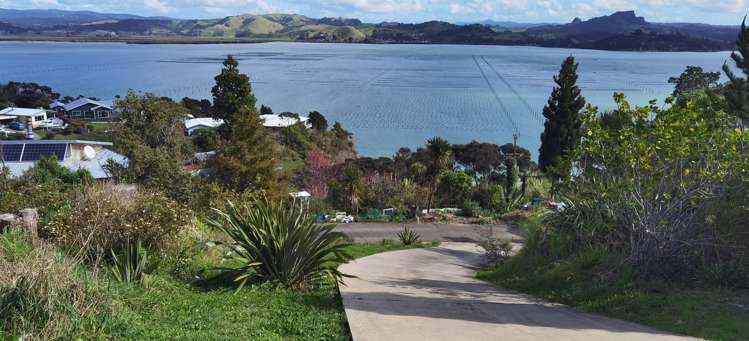 33 Kent Street Whangaroa_12