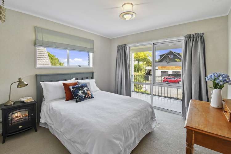 35 Eugenia Rise Totara Heights_15