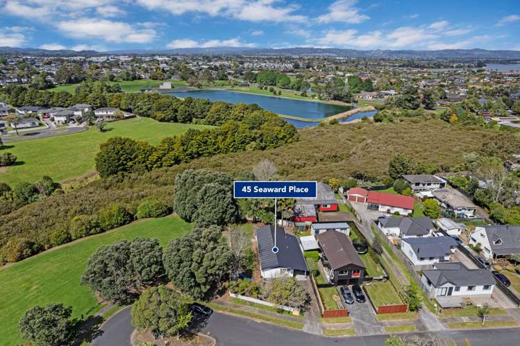 45 Seaward Place Wattle Downs_17