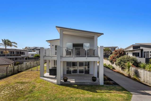 Bid Day Out Auction - Stunning home, ocean views