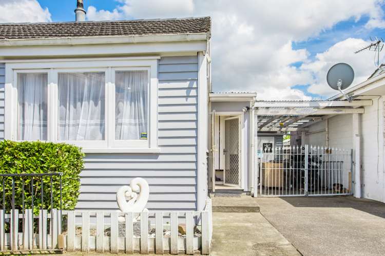 3/16 Berkeley Road Manurewa_21