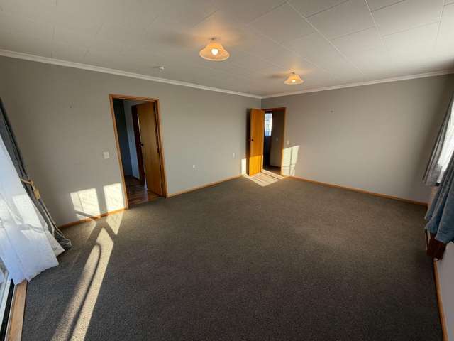 146 Queen St Waimate_1