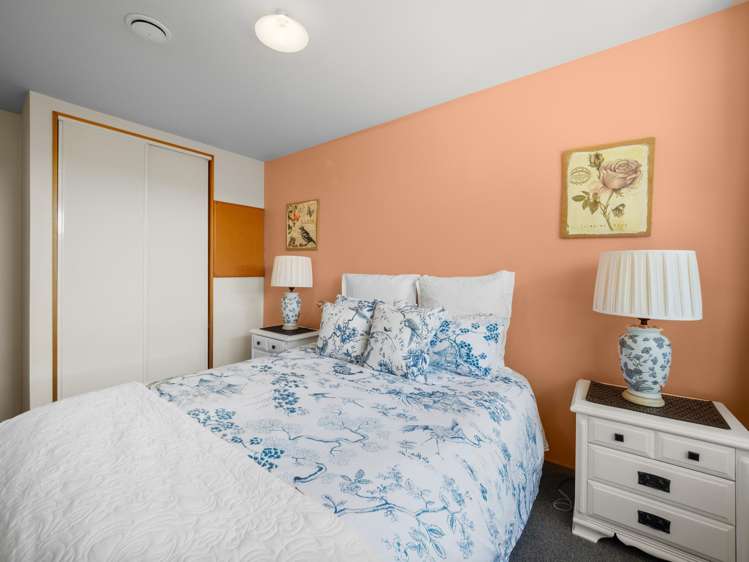 9 Falcon Drive Allenton_14