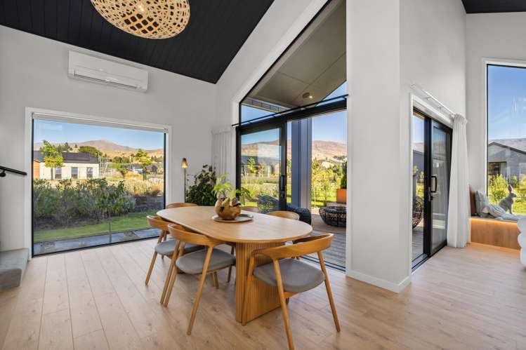 43 Vintage Street Cromwell_19