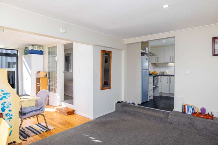 13 Reserve Terrace Lyttelton_16