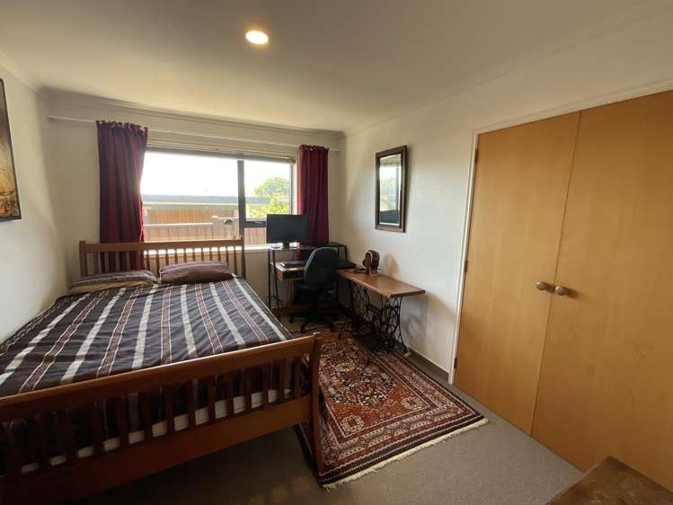 2/75 Hine Street New Plymouth_12