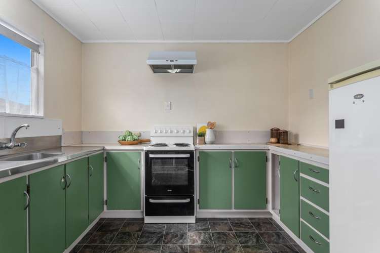 8B Tui Street Whakatane_13