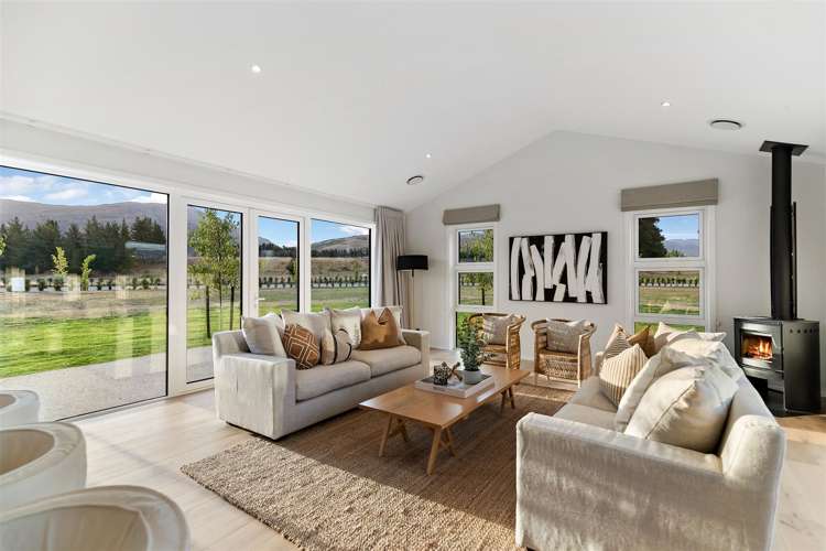 49 Stone Drive Cromwell_6